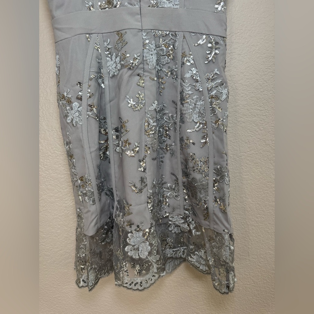 X by NBD Revolve Harper Lace Mini Sequin Dress in Silver size XS NEW $338 - Picture 13 of 15